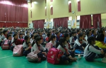 無(wú)人機(jī)“飛”進(jìn)校園，做一個(gè)熱愛(ài)科學(xué)的小飛俠