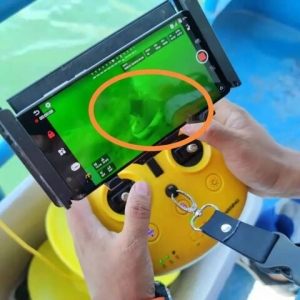 六盤水客船側(cè)翻事故救援繼續(xù)，采用水下無人機(jī)等設(shè)備下水搜尋 ... ...