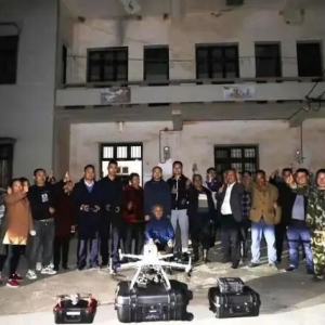 八旬老人山中失聯(lián)，湖南公安派出警用無人機(jī)成功搜救